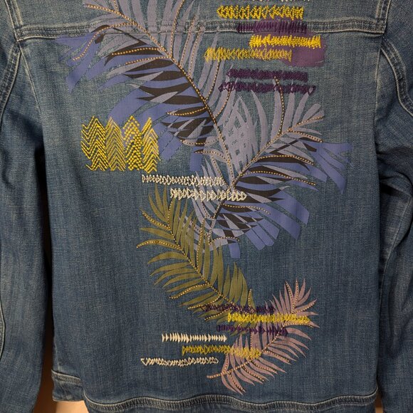 Chico's Tropical Embroidered Denim Jacket Small Blue Floral Boho Jean Coat - Picture 8 of 13